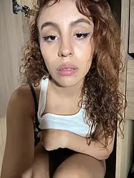 Katee_Jones live cam