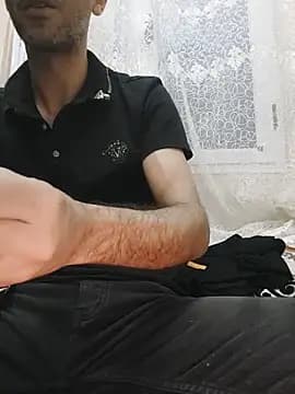Mahdidido45 live cam