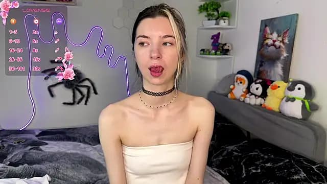 Emmie_shy live cam