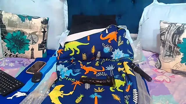 DarkCherryx live cam