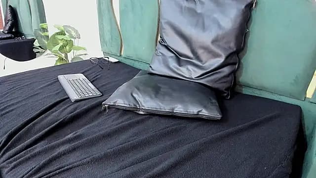 Daphne_cuteht live cam
