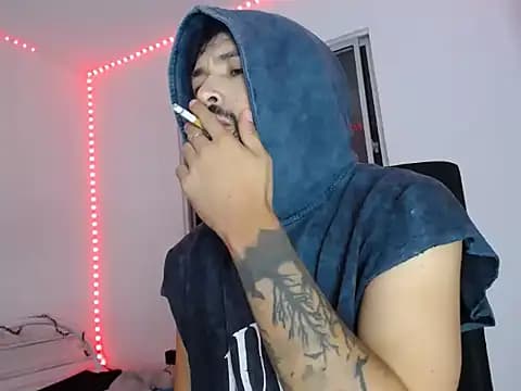 camilorestrepo77 live cam