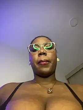 Ebony_muse live cam