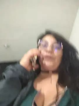 MAFE__29 live cam on Stripchat