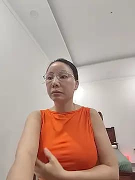Famrita live cam