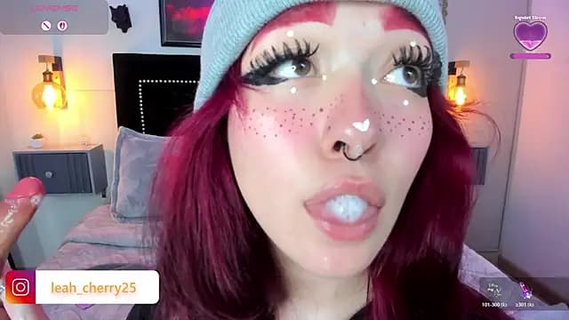 Leah_cherry live cam