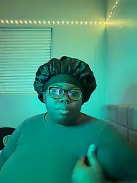 YummyAim299 live cam