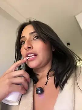 Nanda_vixen_ live cam