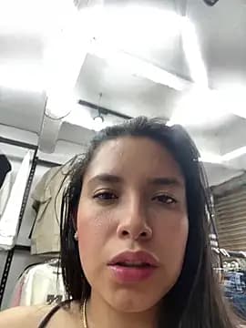 Miss_Bella_Flame live cam