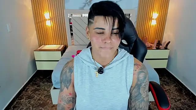 KAROLLJONES1 live cam