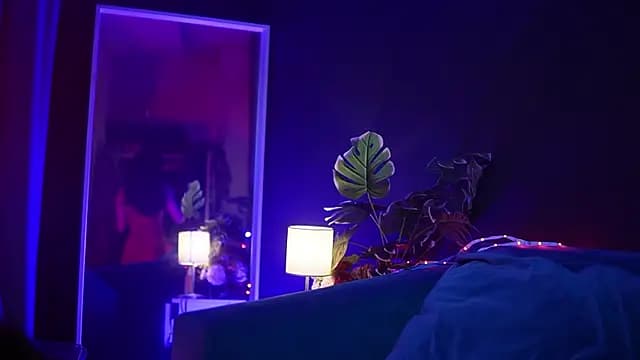 RubyRosa live cam on Stripchat