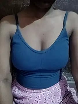Ayesha_Khan1 live cam