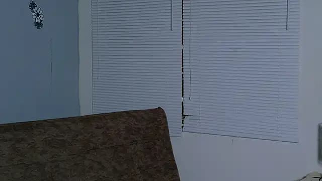 Lala_fluffy live cam