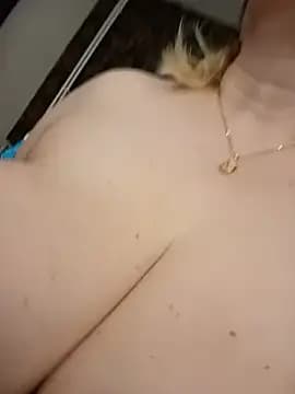 I_amVeronicle live cam