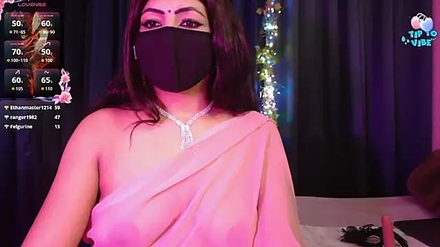 Aashiya live cam on Stripchat