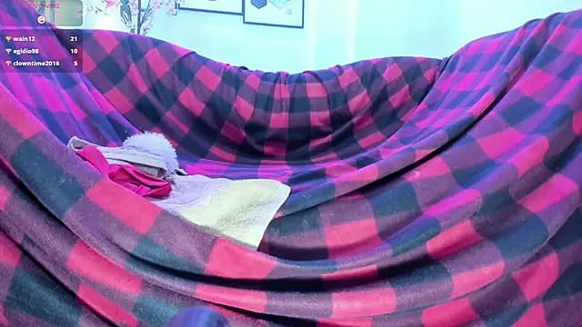 Alice_candace live cam