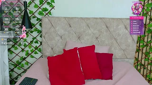 Nathy_Pelaez live cam