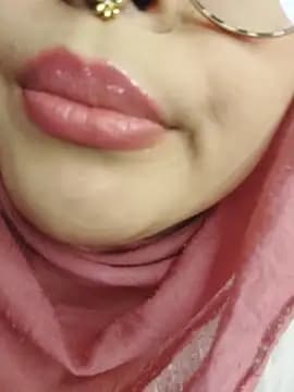Elinaax live cam