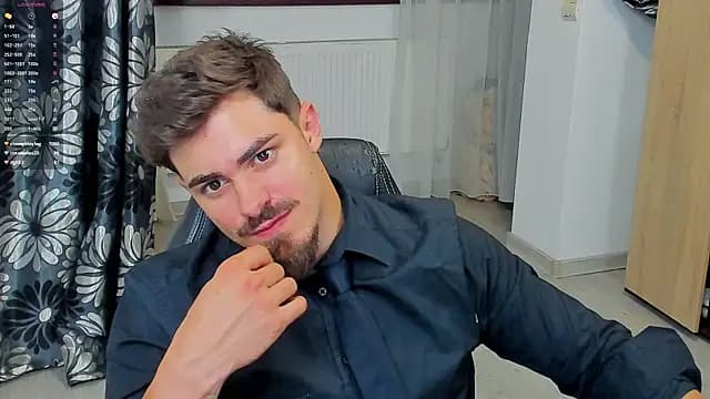 greekgod199 live cam on Stripchat