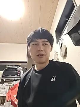whitebriefboy live cam
