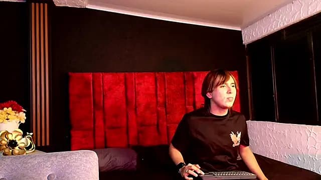 Sam_Richerson live cam