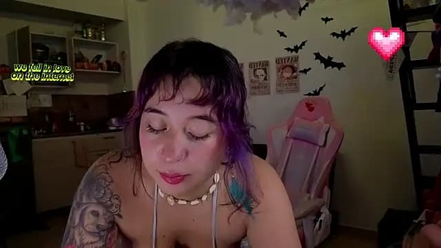 Celeste_Bauman live cam
