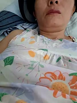 Baby-loveass69 live cam