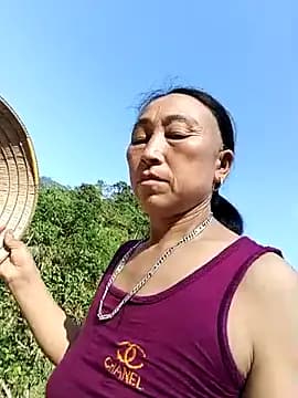 Ami-su live cam