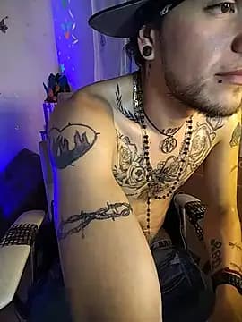 FonixXBelialX live cam