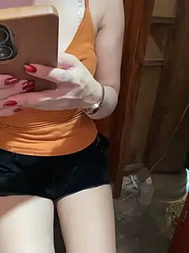 Lovely23-22 live cam