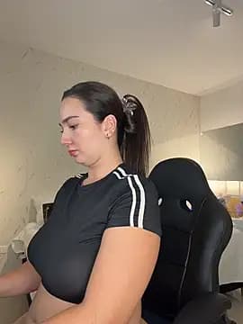 ava_blue live cam