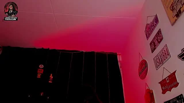 the_beast_master_ live cam