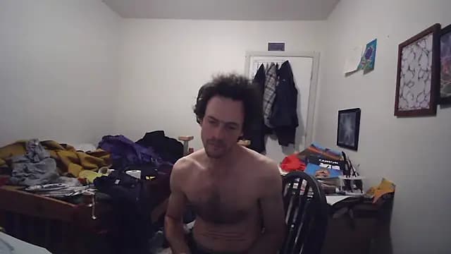 JohnnyMoves live cam