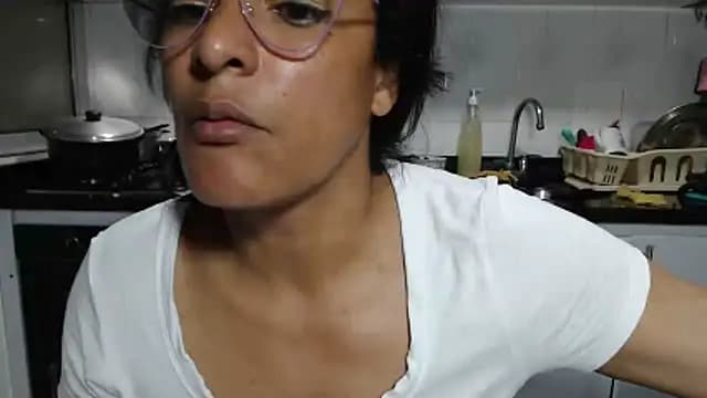 kateleyagrey live cam