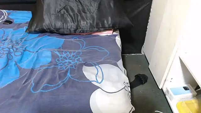 SweetHotBabby18 live cam