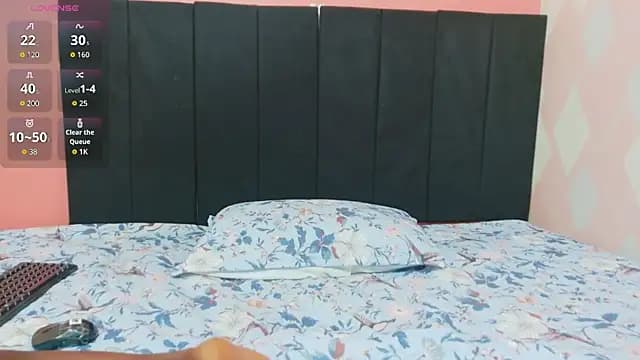 dominikk018 live cam