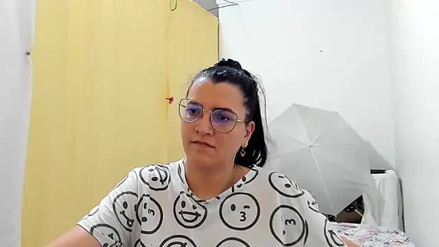 MARILYN_GARCIA live cam