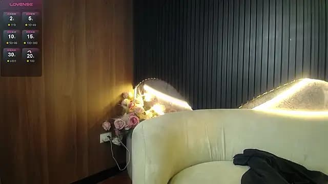 Belladonna_trix live cam on Stripchat