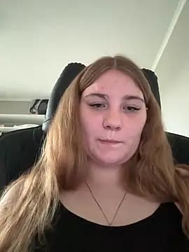 Flowers889 live cam on Stripchat