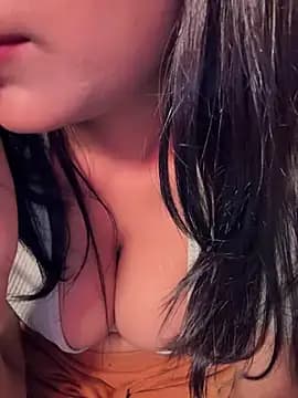 Lucky_Flora live cam