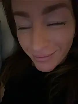ChristinaSiemone live cam