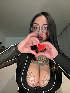 Rae_Lil_White live cam