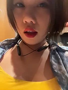 Eliza-E live cam