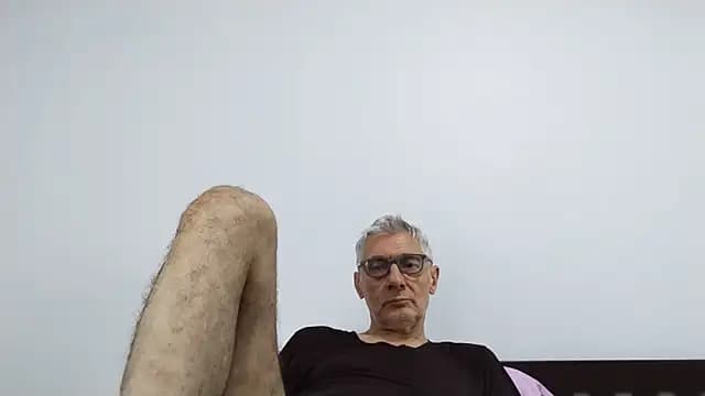 BIGUNCUTHARDCOCK live cam