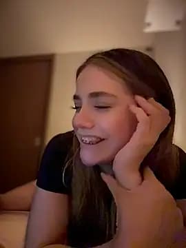 ShelbyHagen live cam