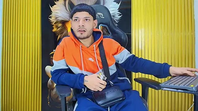 Sexy_Boy203 live cam