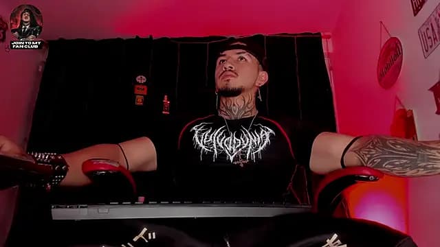 the_beast_master_ live cam