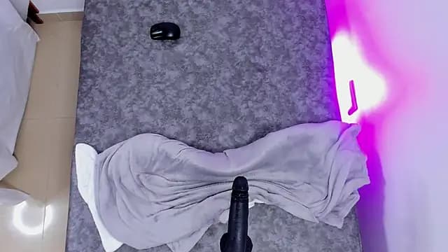 Luna_Marquez live cam