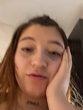 Karina_Leon live cam