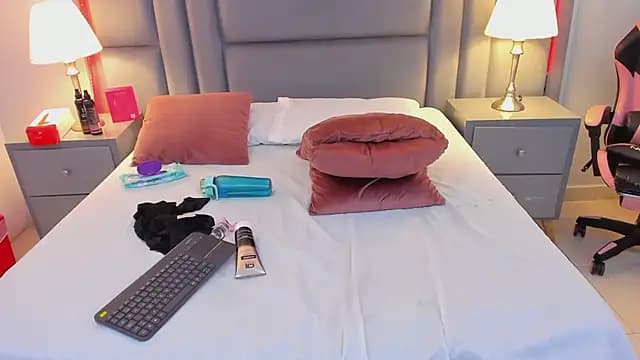 NahiaMendoza live cam